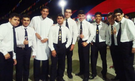 C. P. Vale do Apodi nº 97 participa de novena em homenagem aos jovens.