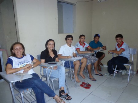 DeMolays apodienses participam de reunião do Grupo de Assistência a Pessoas com Câncer “Maria das Graças da Silveira”